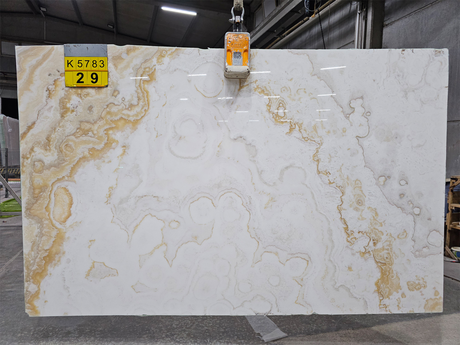 Ivory Mango Onyx